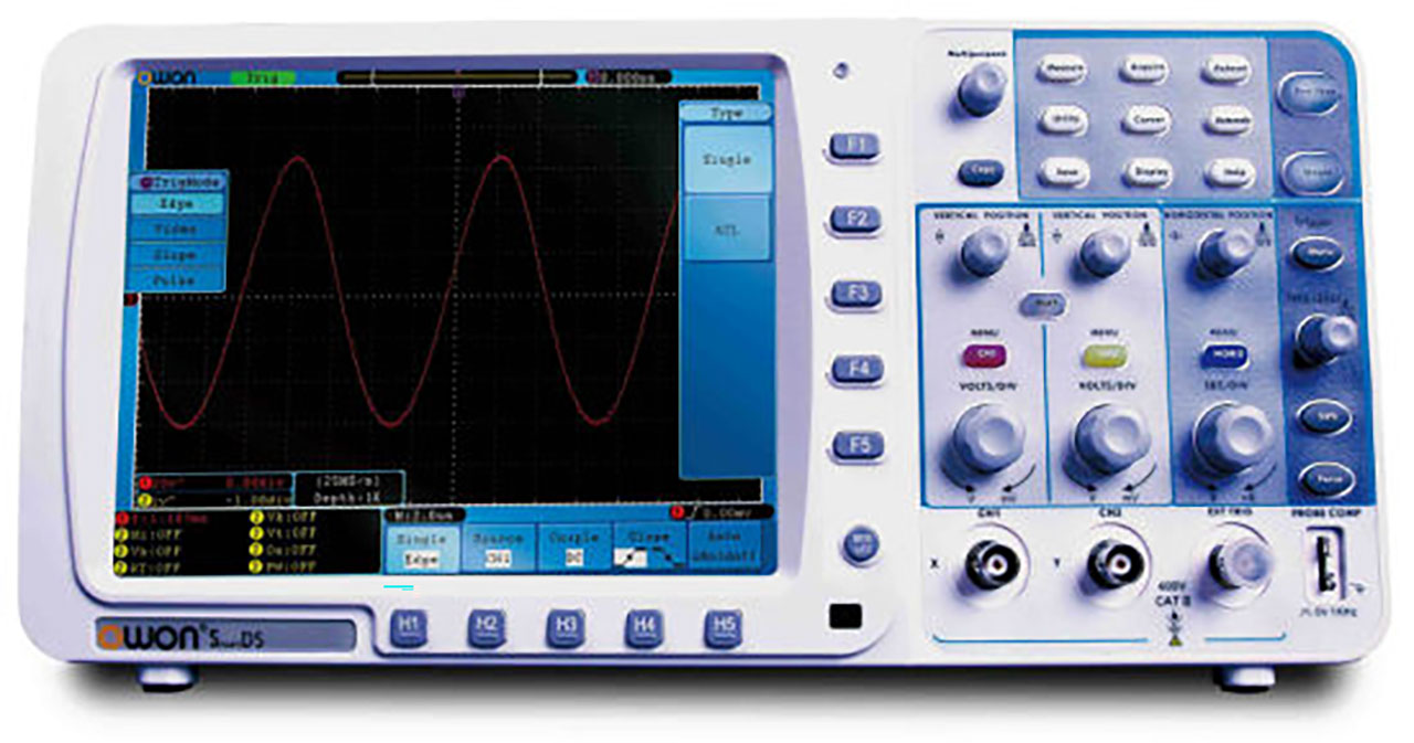 2-Channel + 1 External SmartDS Series Digital Oscilloscope 300MHz 2.5GS/s