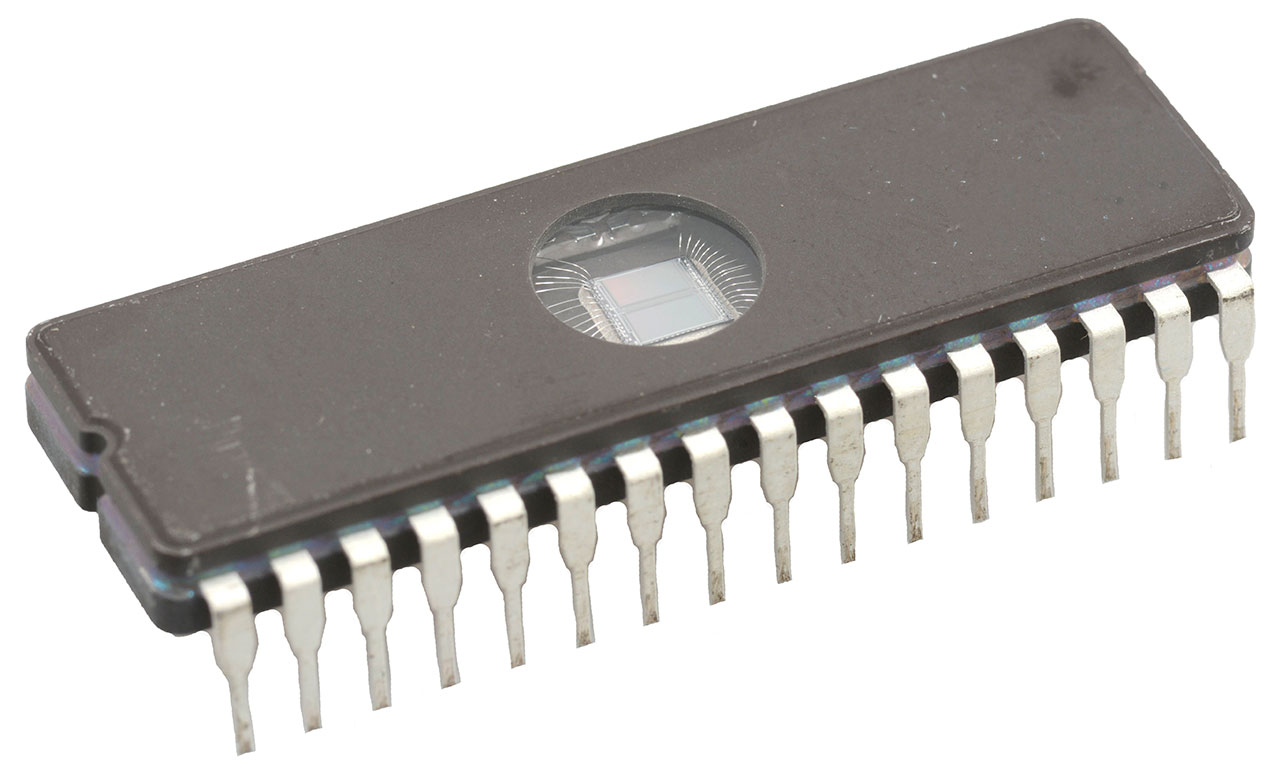 IC EPROM Memory 2Mb (256K x 8) Parallel 120ns DIP-32 UV