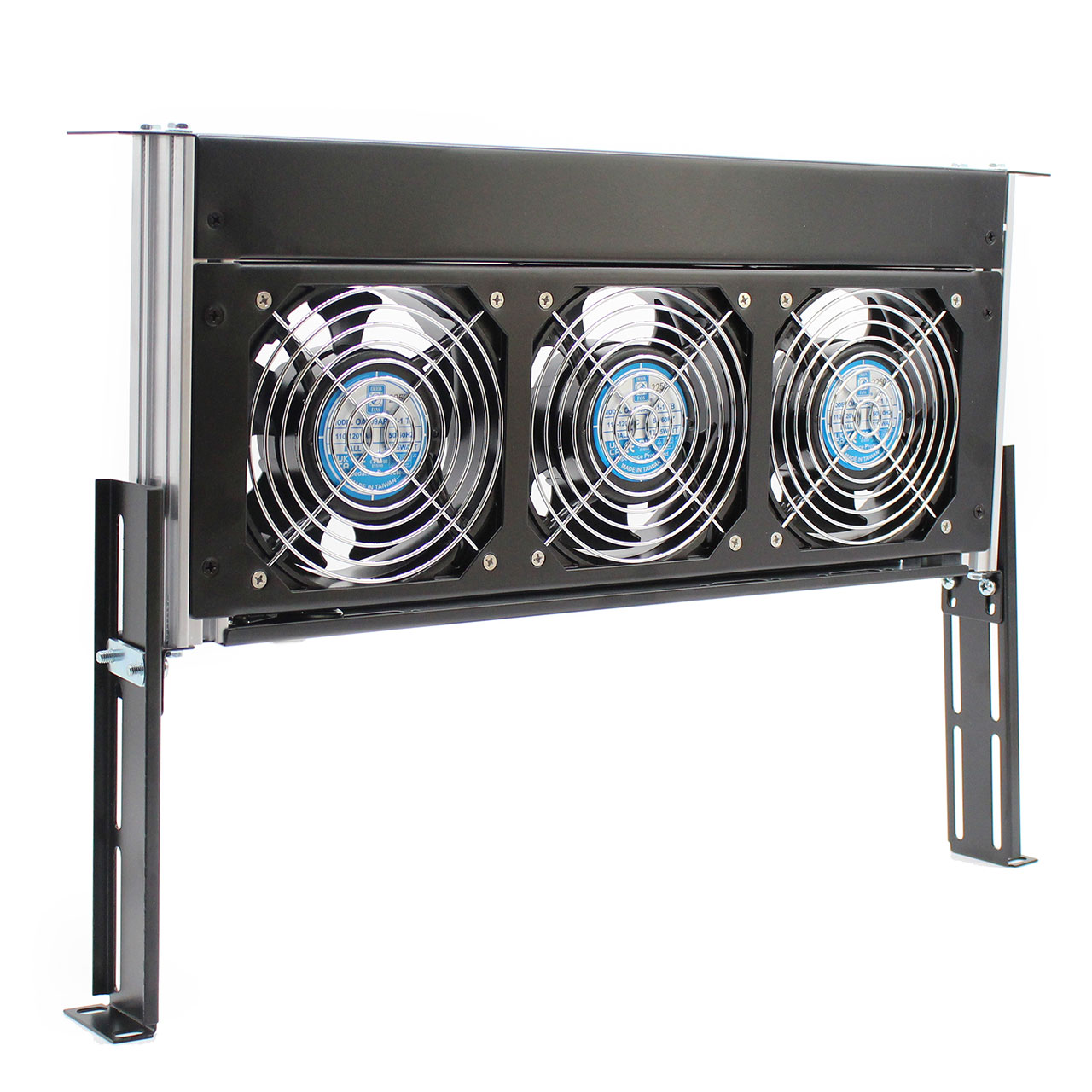 19x7 in 1 RU Fan Tray Vertical Airflow 3 Fans 230VAC