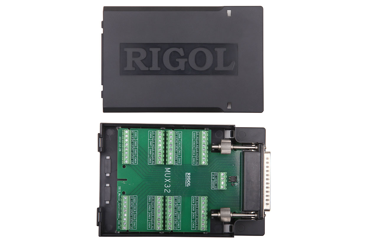 32 Channel MUX Terminal Box Accessory for M300 DAQ Model 32