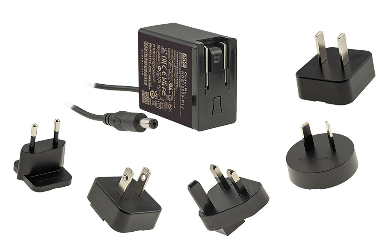 Wall-Mount Interchangeable Type Green Adapter 18VDC 0.83A 15W 2.1mm Plug AC Clips Not Included