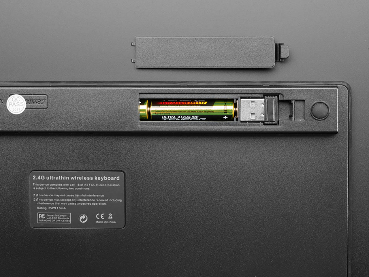 Mini Wireless Keyboard - Black with Batteries